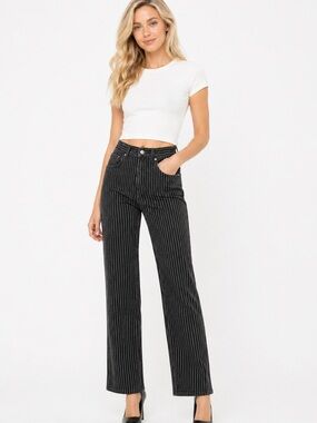 Zara Size 8 Black and White Striped Ankle Straight Leg Jeans Pants